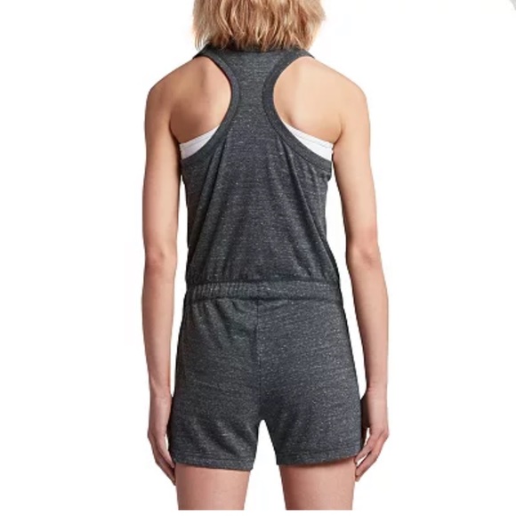 Nike Gray ‘Gym Vintage Romper’ Size Small With Shoulder Snaps - Picture 13 of 16